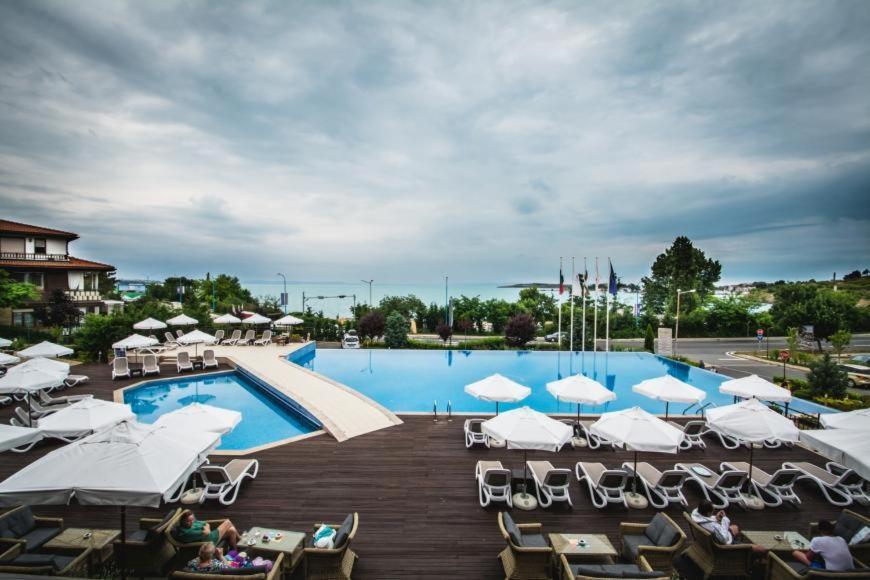 Private Holiday Flat By Seaside - Santa Marina- Sosopol Exterior foto